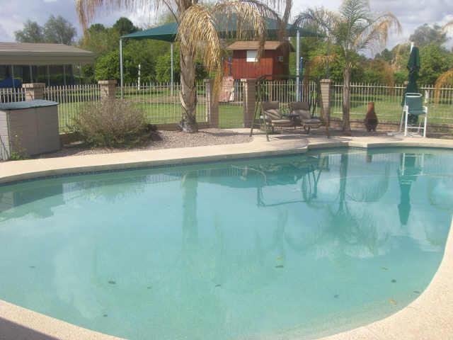 632 East Redfield Road Gilbert, AZ 85234 - Photo 4 of 4 POOL SIDE