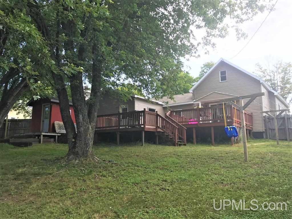123 Ridge Street Negaunee, MI 49866 - Photo 11 of 13 Gallery Image 11