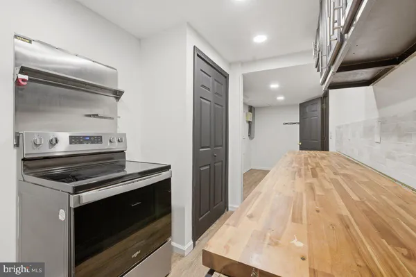 $674,900 | 96 Sandy Ridge Road, Fredericksburg, VA 22405