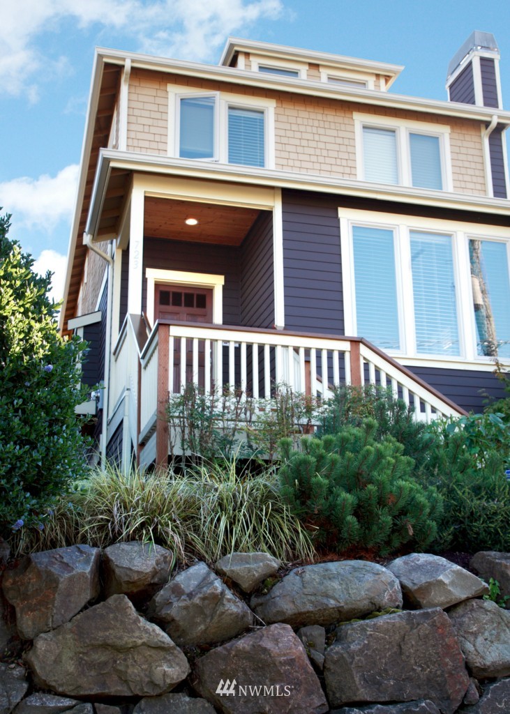 723 North 79th Street Seattle, WA 98103 - Photo 1 of 1 Gallery Image 1