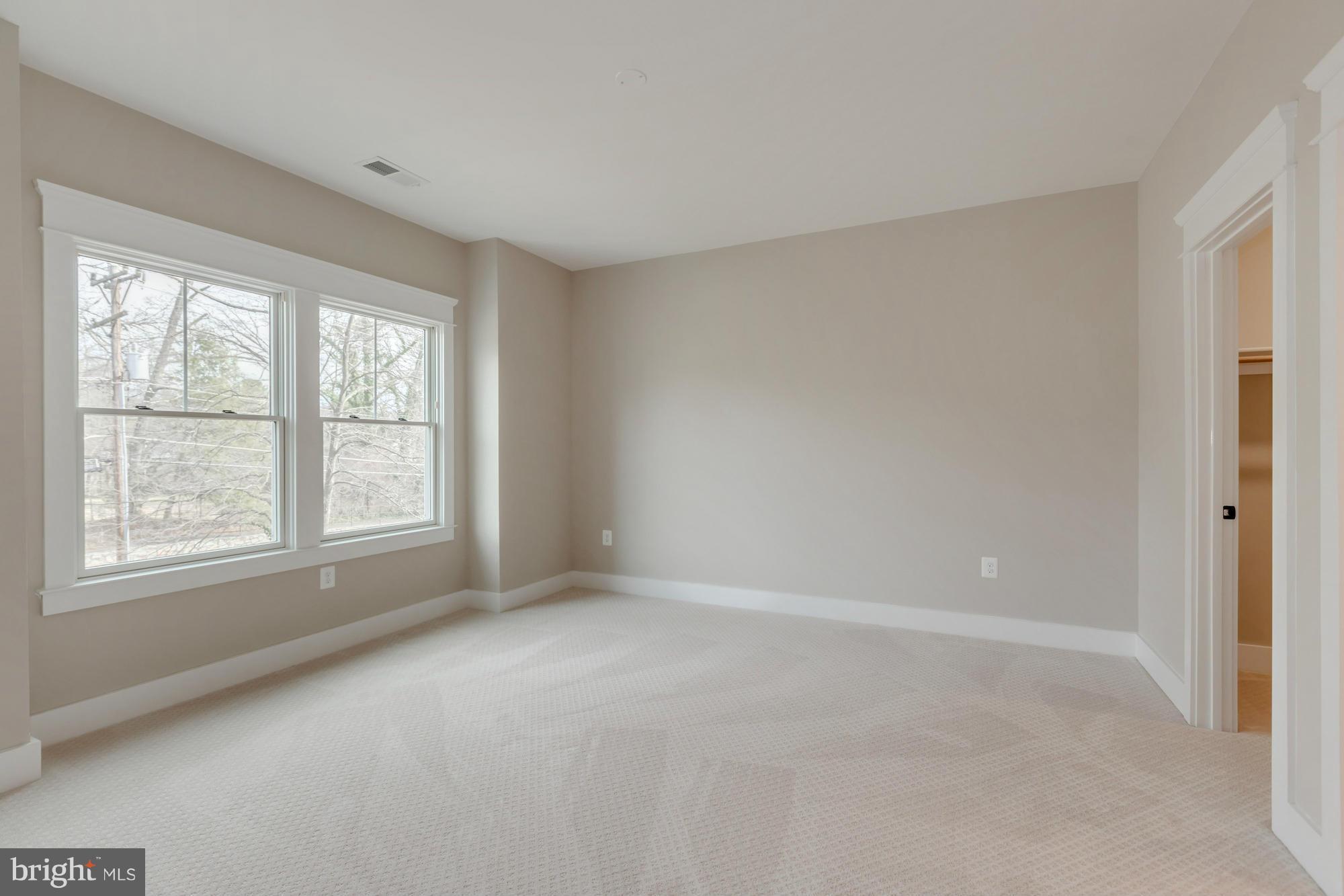 363 Court House Road Southwest Vienna, VA 22180 - Photo 16 of 20 Bedroom