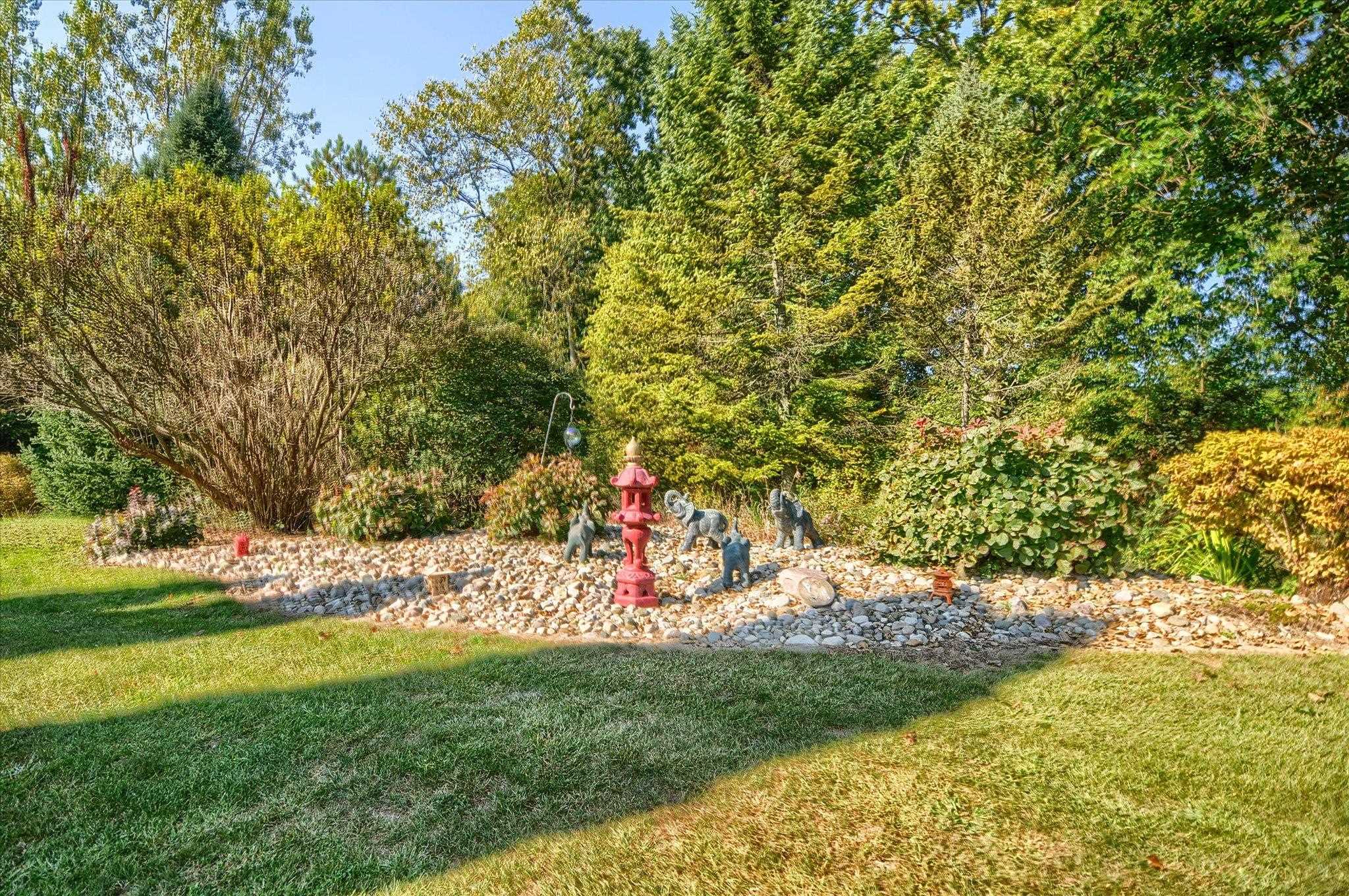 5379 North Irish Road Davison, MI 48423 - Photo 60 of 91 50177190-426b5afa-bbeb-454e-9d34-2e1fa68ce517.JPG
