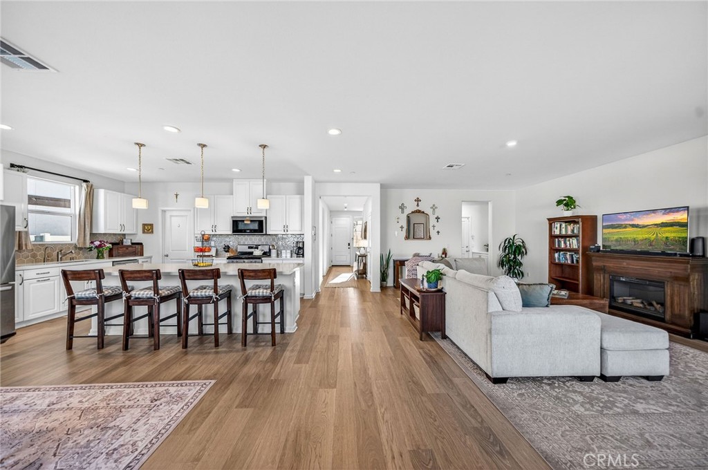 36316 Beacon Light Way Wildomar, CA 92595 - Photo 14 of 63