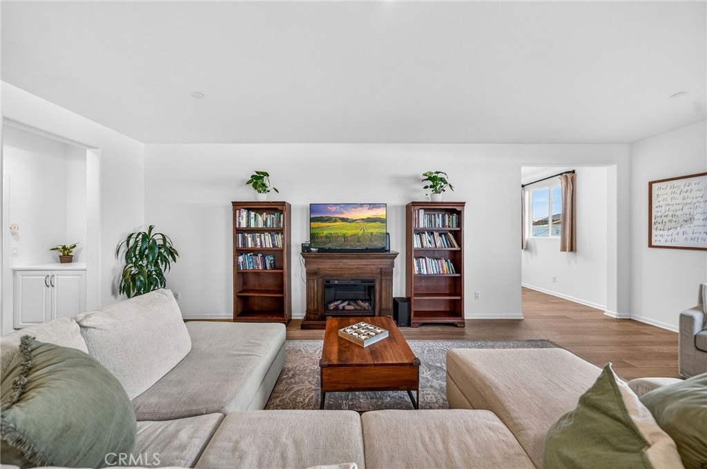 36316 Beacon Light Way Wildomar, CA 92595 - Photo 7 of 63