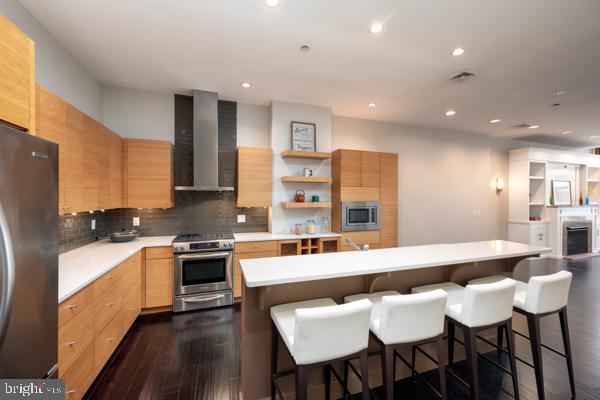 20 Letitia Street, Unit 3B Philadelphia, PA 19106 - Photo 22 of 40 Enter to fabulous gourmet chef kitchen