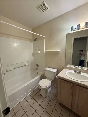$1,595 | 224 Jim Miller Drive, Kyle, TX 78640
