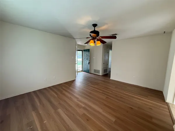 $1,595 | 224 Jim Miller Drive, Kyle, TX 78640