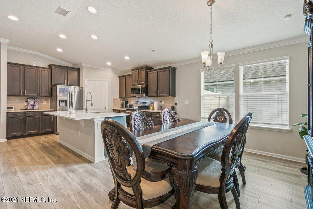 11664 Yellow Perch Road Jacksonville, FL 32226 - Photo 9 of 40 Dining rm