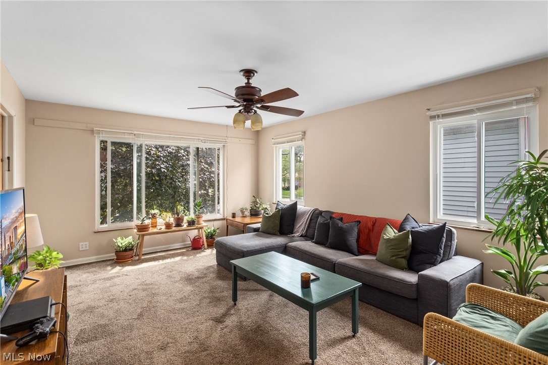 3154-3156 Warren Road Cleveland, OH 44111 - Photo 2 of 26 Gallery Image 2