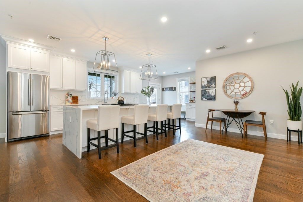 27 Suffolk Street, Unit 2 Chelsea, MA 02150 - Photo 7 of 21