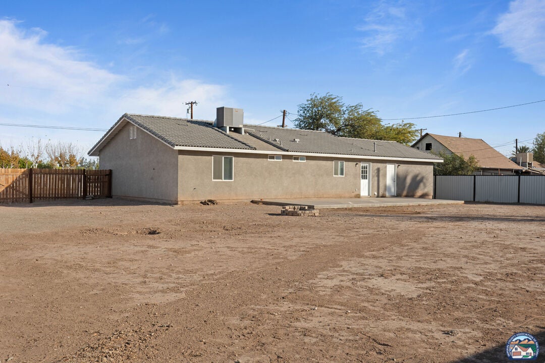 581 Lee Road, Unit 583 Imperial, CA 92251 - Photo 6 of 27 Gallery Image 6