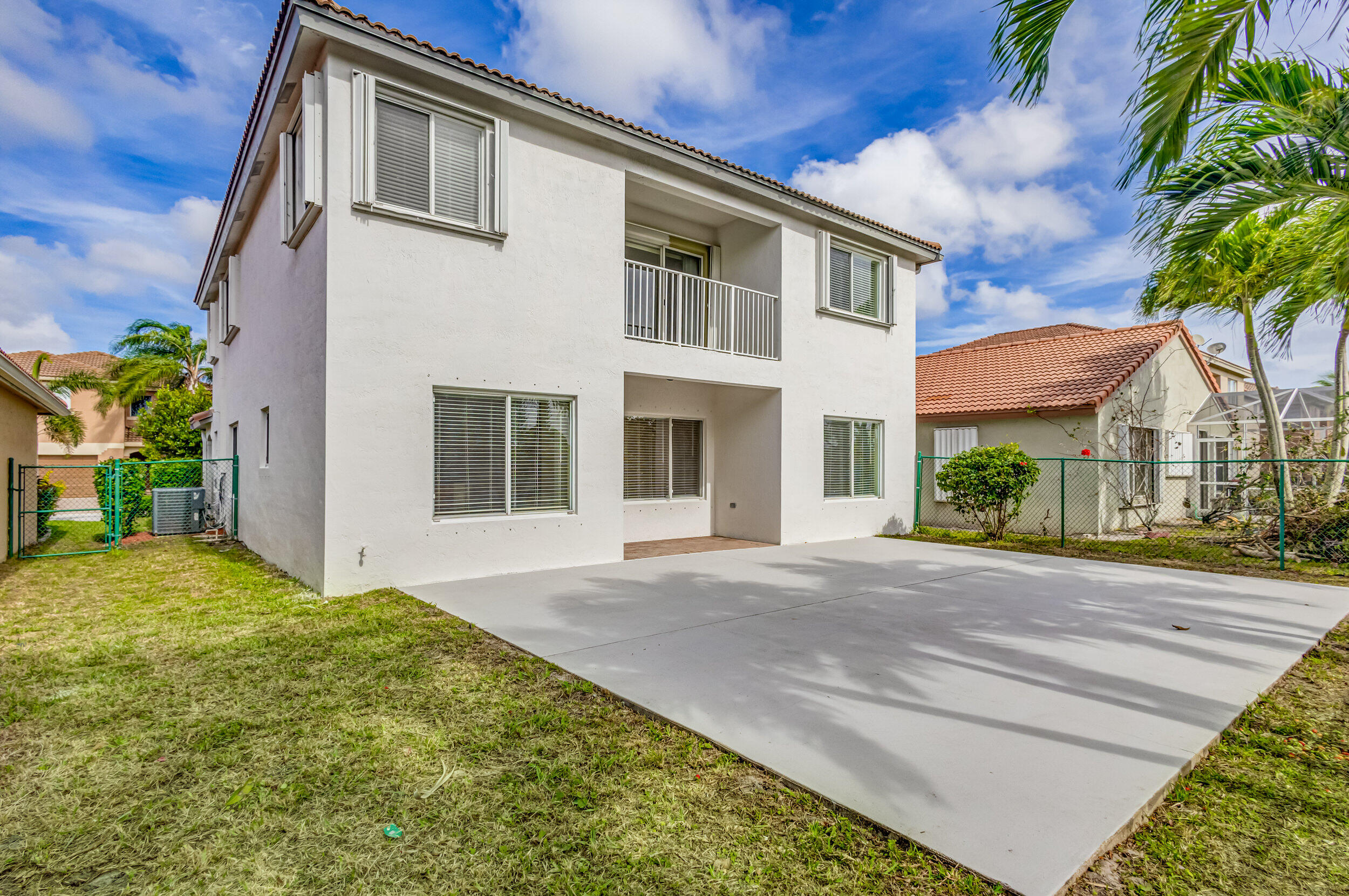2019 Little Torch Street Riviera Beach, FL 33407 - Photo 44 of 81 49_5d1a4314js