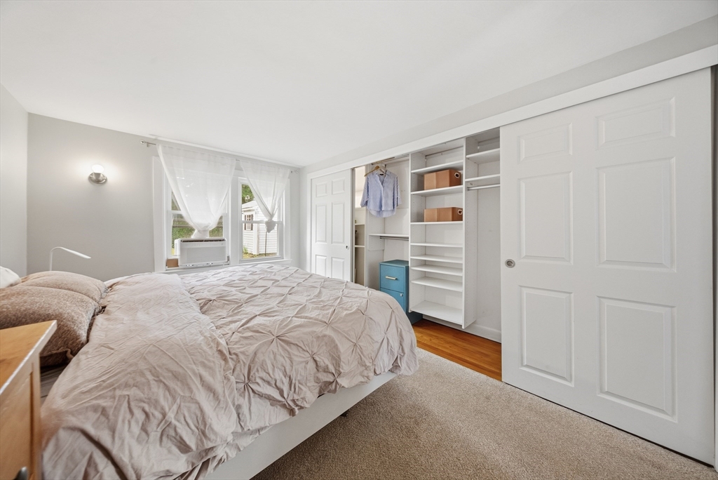 27 Leigh Road Hamilton, MA 01982 - Photo 7 of 40 Gallery Image 7