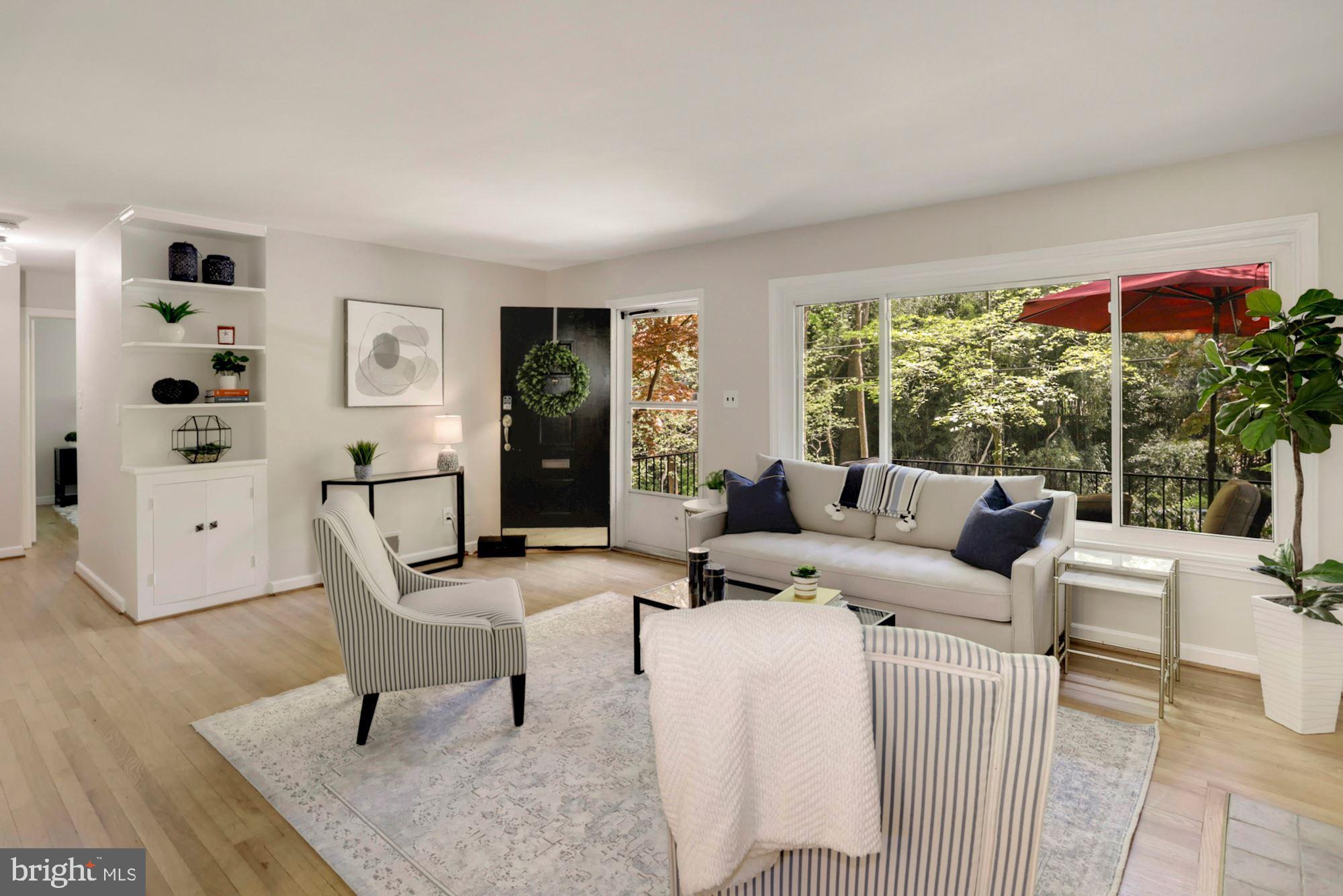 411 Greenbrier Drive Silver Spring, MD 20910 - Photo 4 of 21