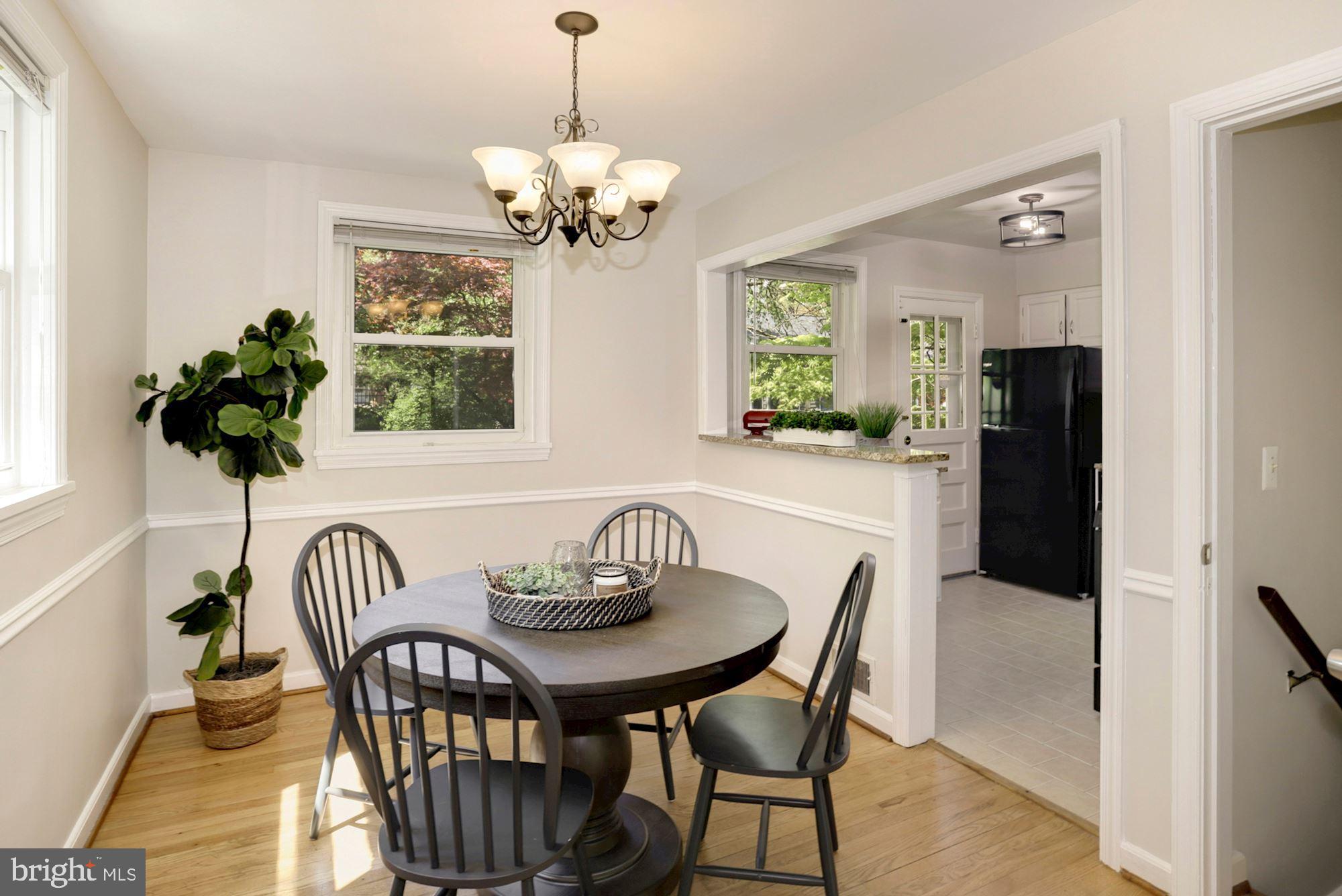 411 Greenbrier Drive Silver Spring, MD 20910 - Photo 6 of 21