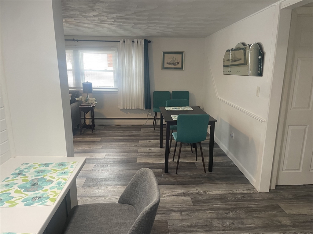 8 Rock Cliff Road, Unit B Marblehead, MA 01945 - Photo 16 of 22