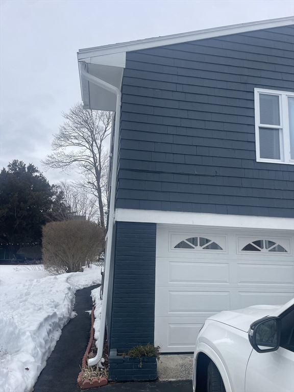 8 Rock Cliff Road, Unit B Marblehead, MA 01945 - Photo 18 of 22