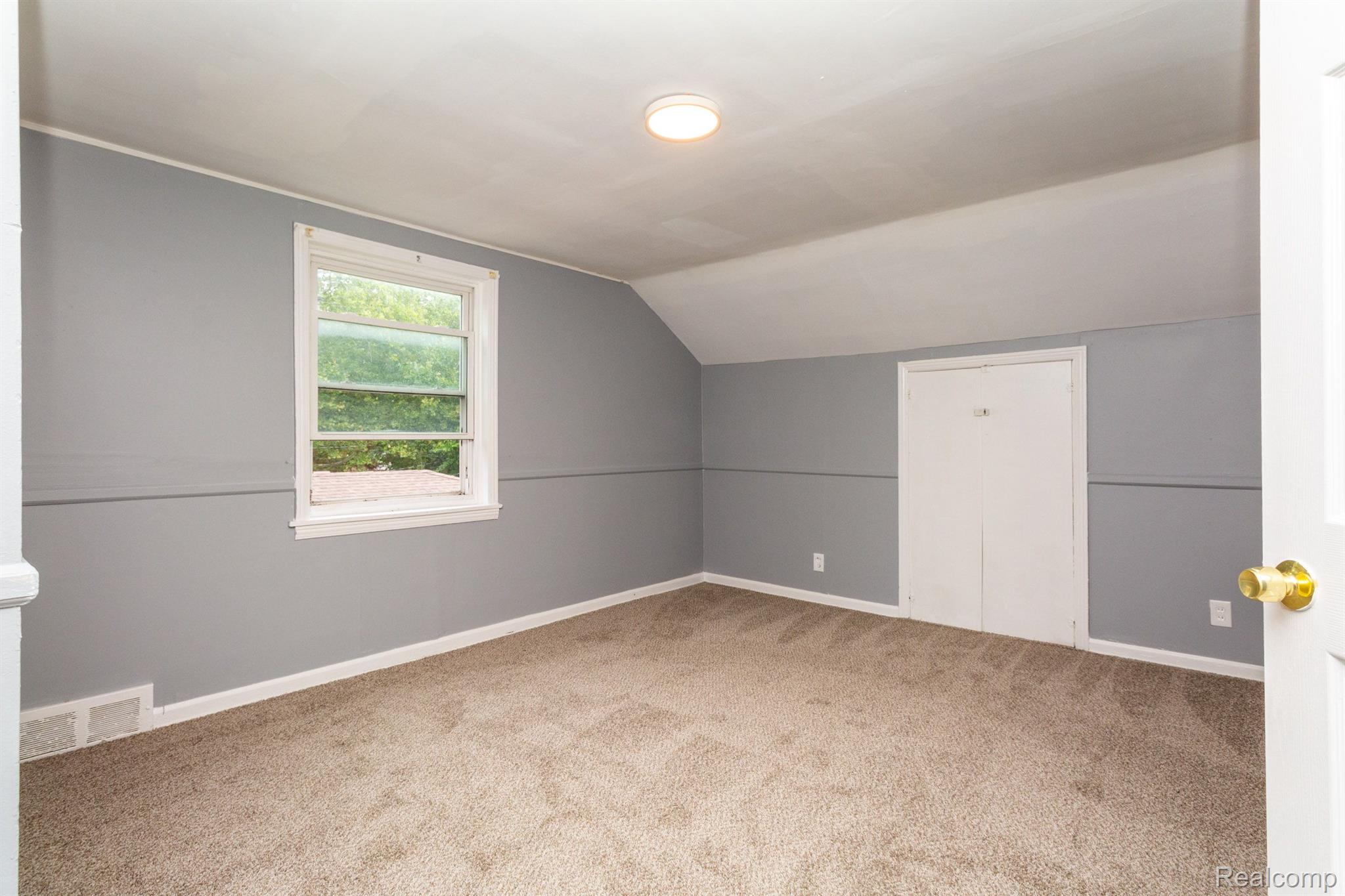 10432 Balfour Road Detroit, MI 48224 - Photo 10 of 14 Gallery Image 10