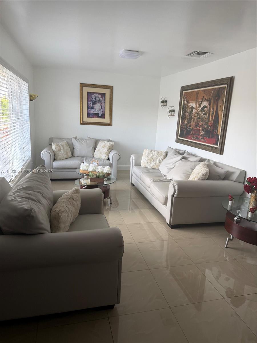 7825 Southwest 127th Court Miami, FL 33183 - Photo 33 of 39