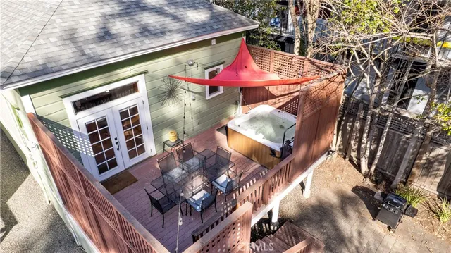 a view of an outdoor space with seating area