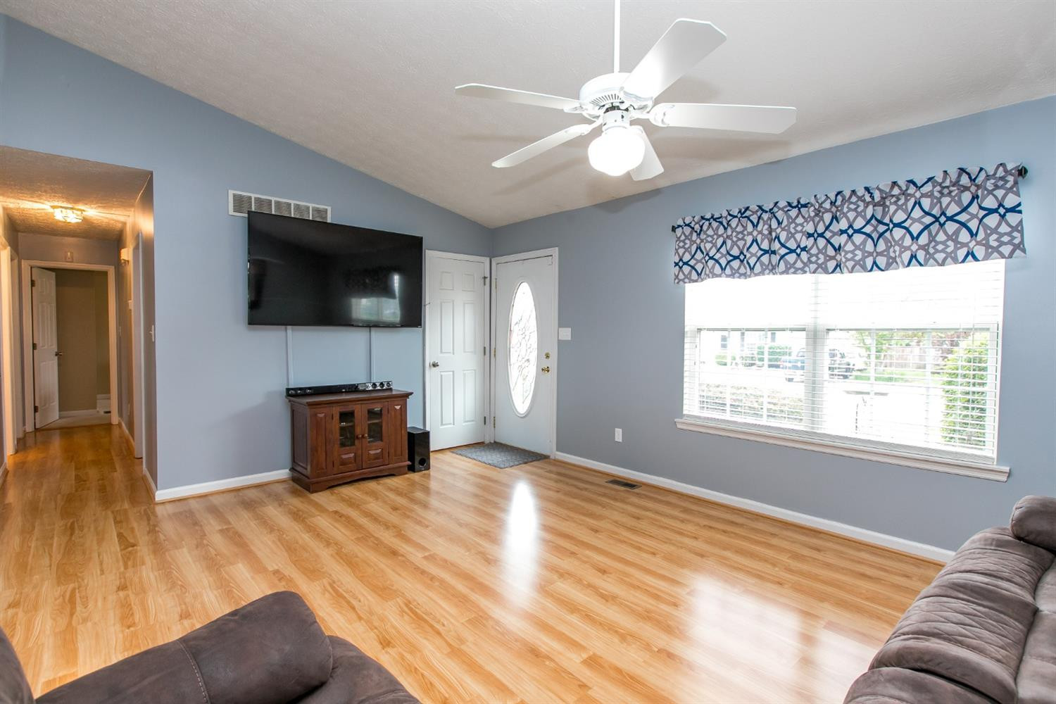 112 Ridge Crest Drive Nicholasville, KY 40356 - Photo 8 of 41 Photo 8