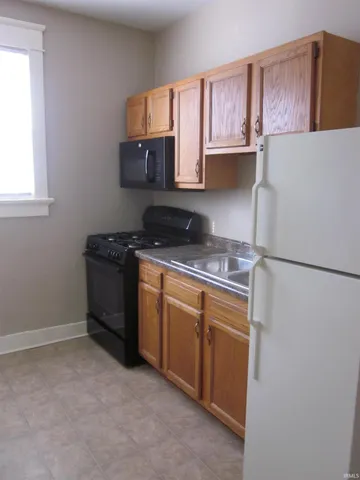 $154,000 | 801 Grace Avenue, Fort Wayne, IN 46807