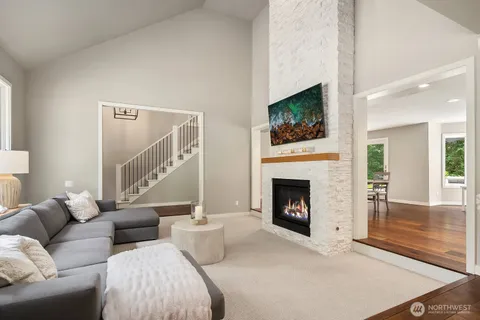 $2,398,000 | 8804 221st Avenue Northeast, Redmond, WA 98053