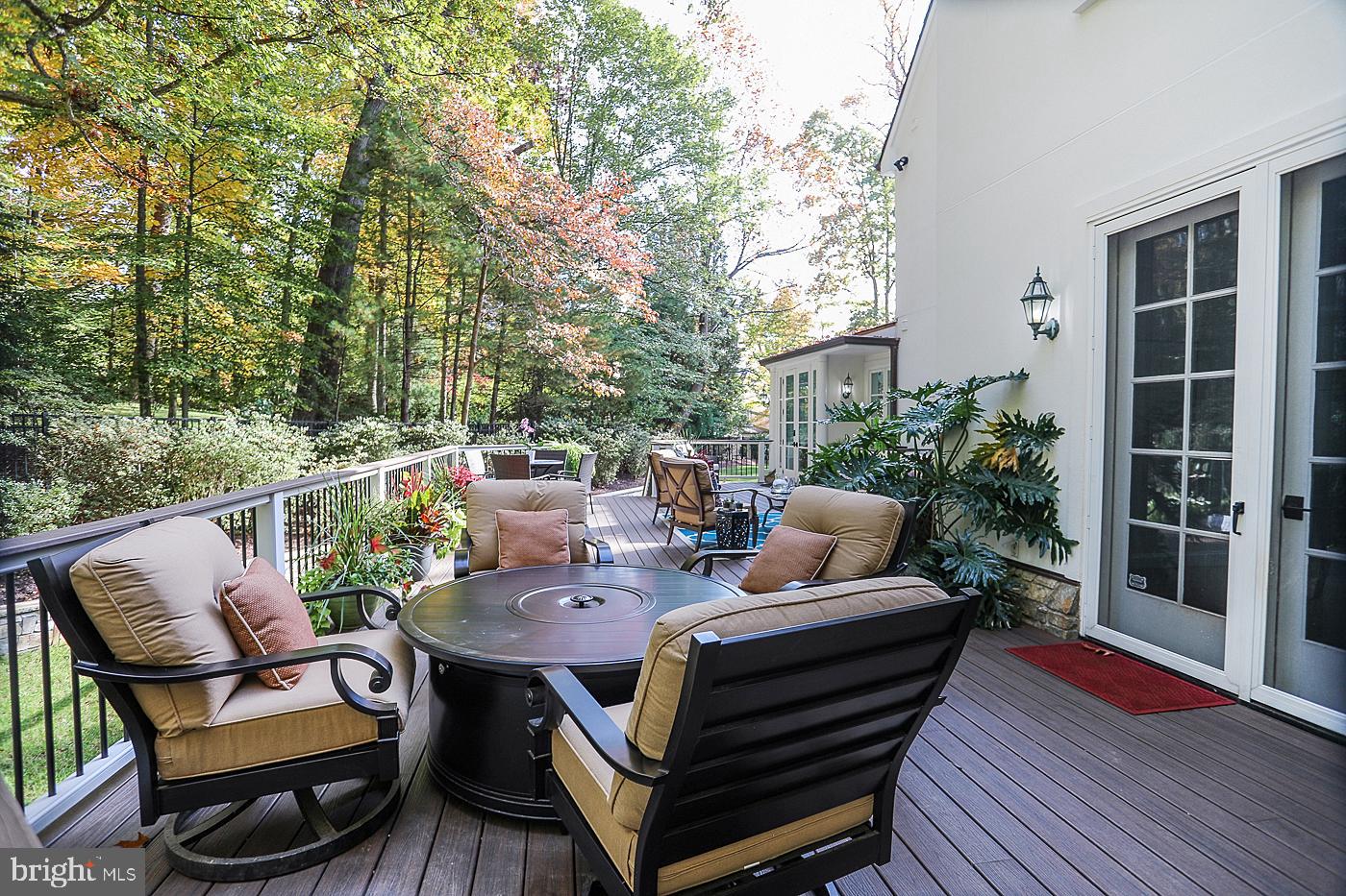 8907 Burdette Road Bethesda, MD 20817 - Photo 6 of 48 Deck Perfect for Entertaining