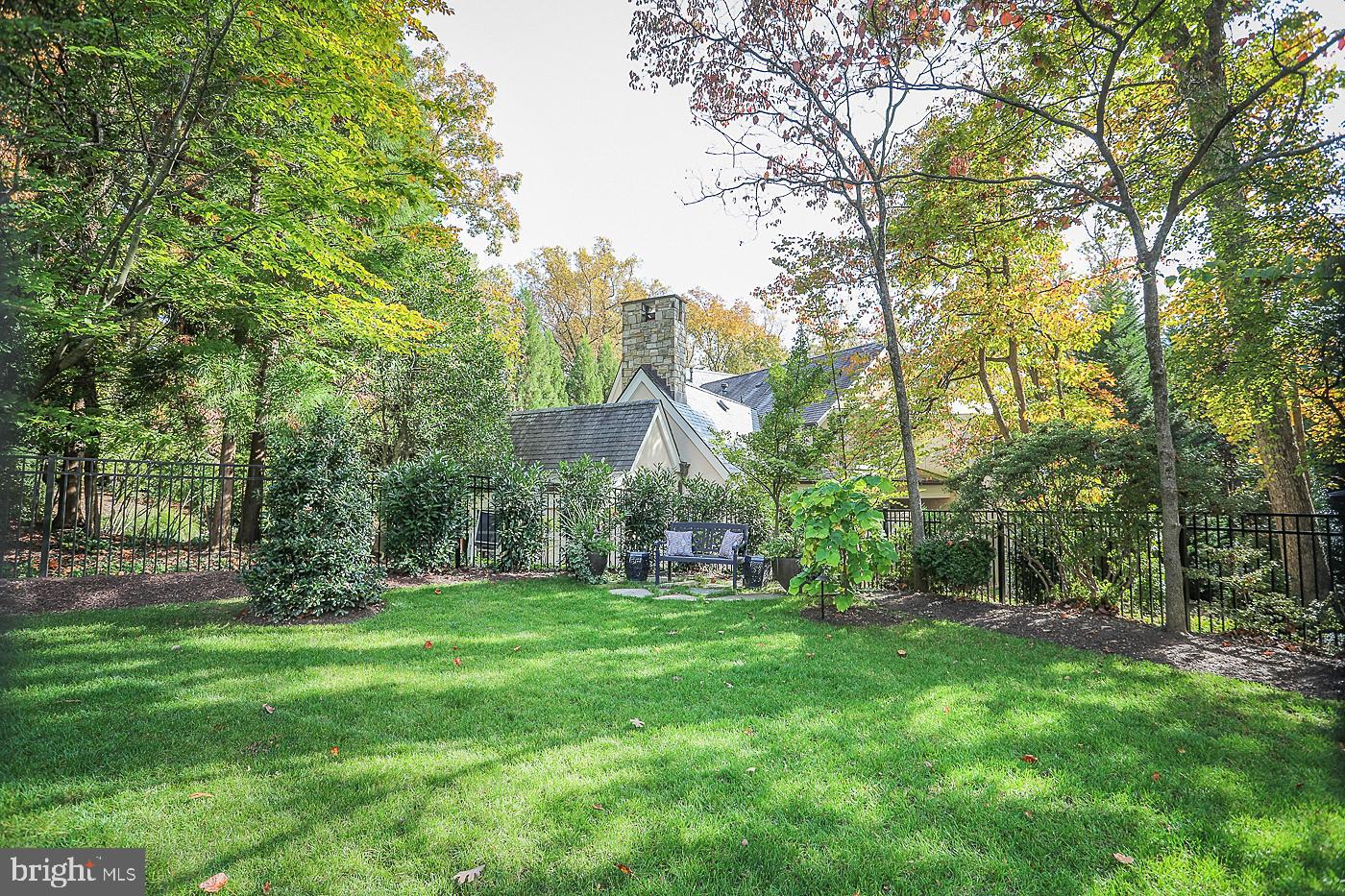 8907 Burdette Road Bethesda, MD 20817 - Photo 7 of 48 Backyard