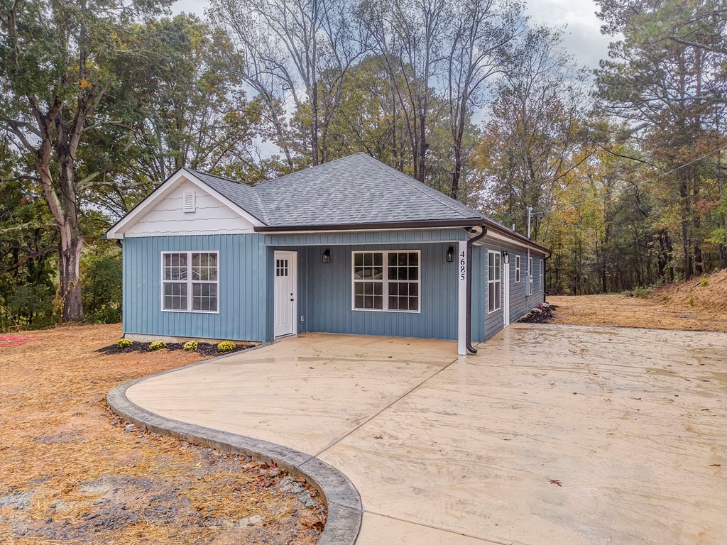 4685 Mitchell Bridge Road Northeast Dalton, GA 30721 - Photo 2 of 43 Gallery Image 2