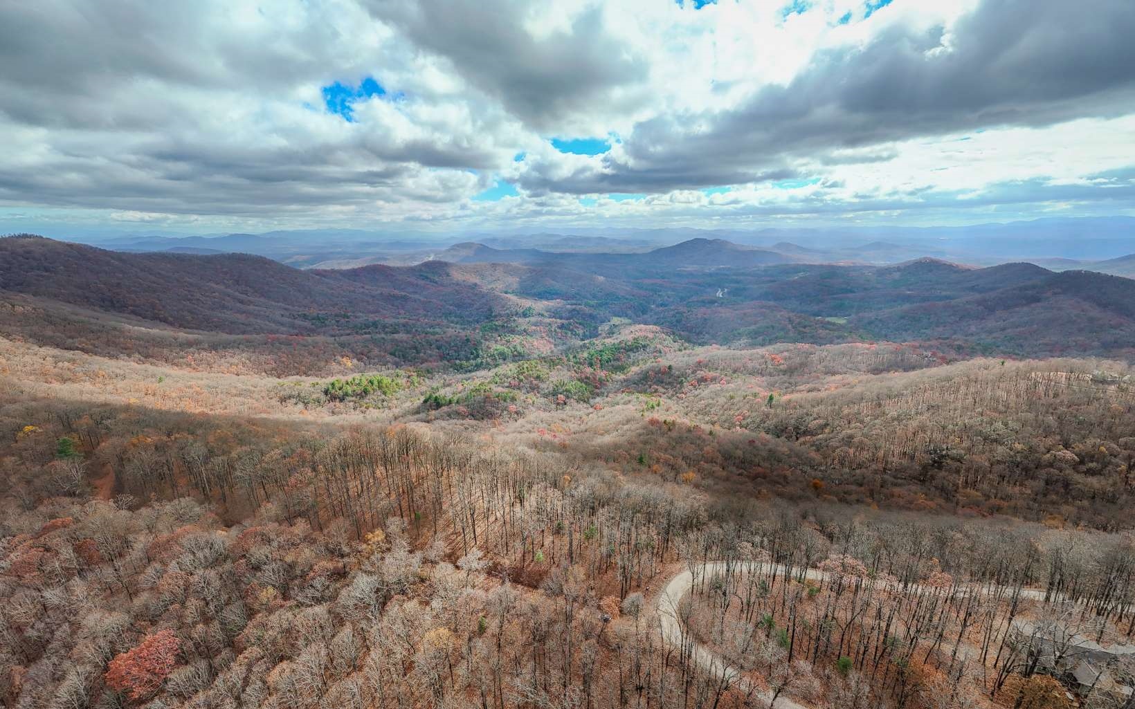 0 WOLF Mtn RD  