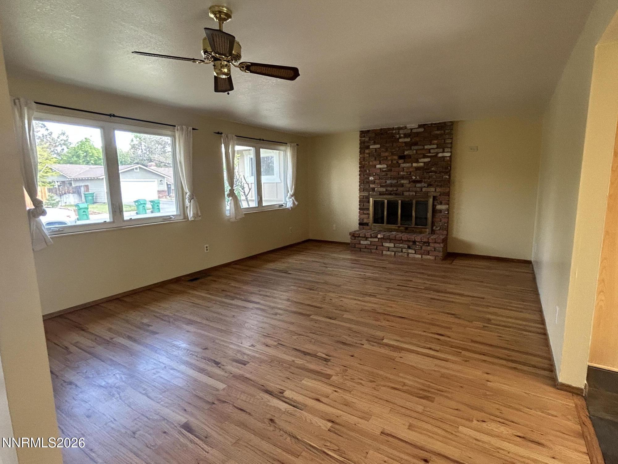 1045 Johnson Place Reno, NV 89509 - Photo 9 of 19 IMG_4283