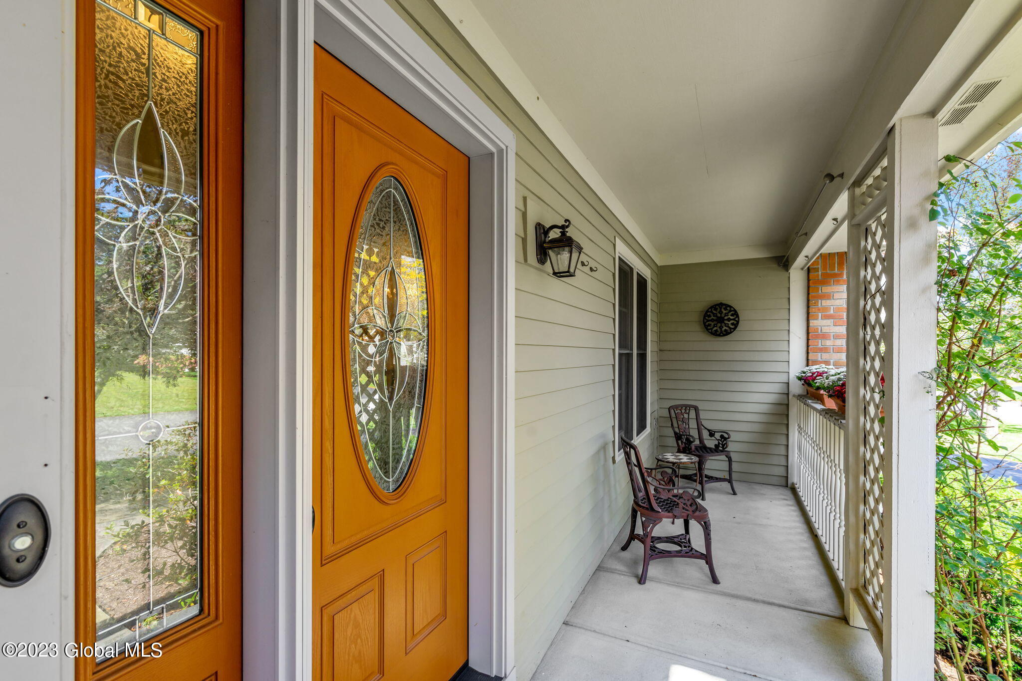 7-web-or-mls-216-shaker-ridge-dr