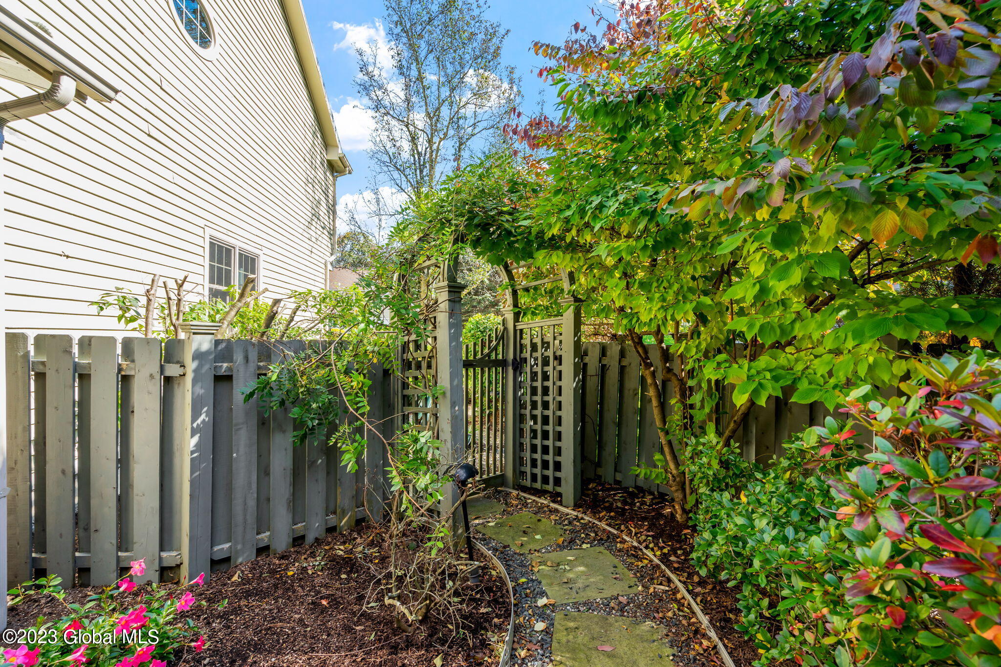 216 Shaker Ridge Drive Colonie, NY 12309 - Photo 63 of 71 9-web-or-mls-216-shaker-ridge-dr