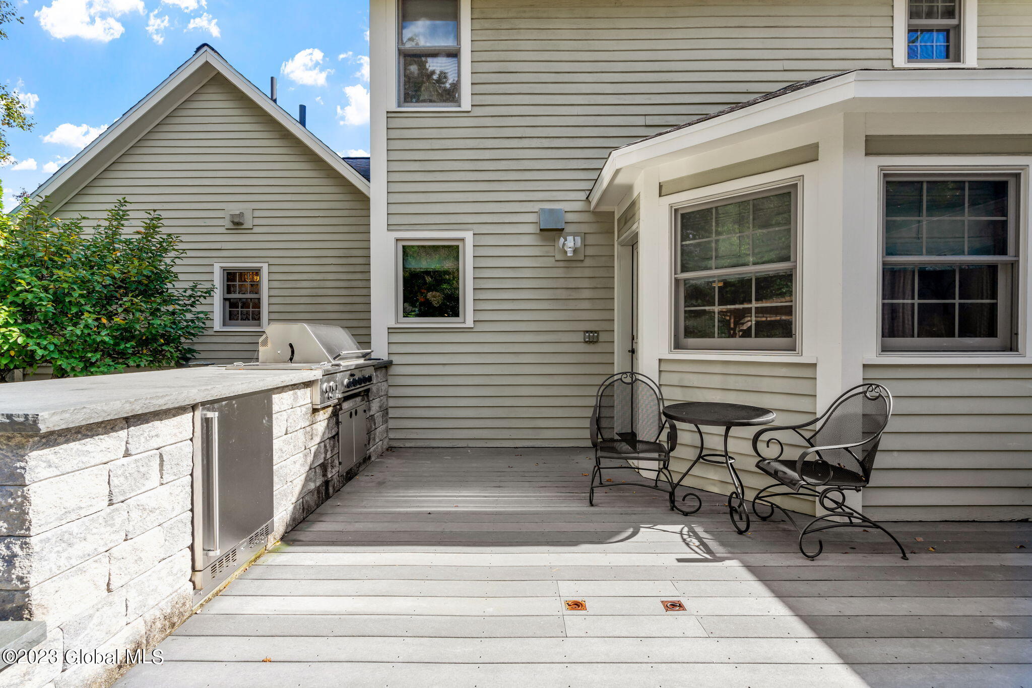216 Shaker Ridge Drive Colonie, NY 12309 - Photo 9 of 71 20-web-or-mls-216-shaker-ridge-dr