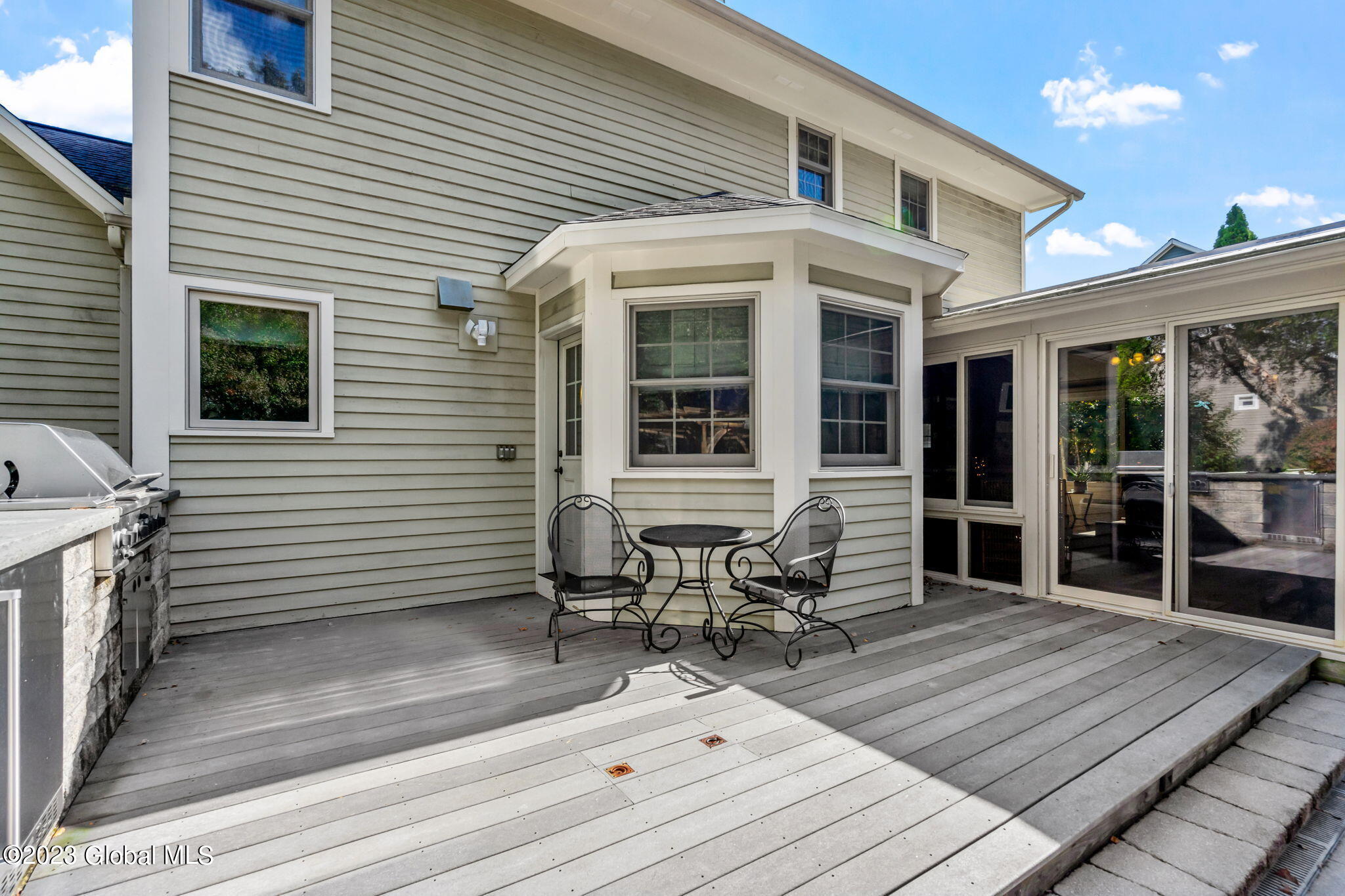 216 Shaker Ridge Drive Colonie, NY 12309 - Photo 10 of 71 21-web-or-mls-216-shaker-ridge-dr
