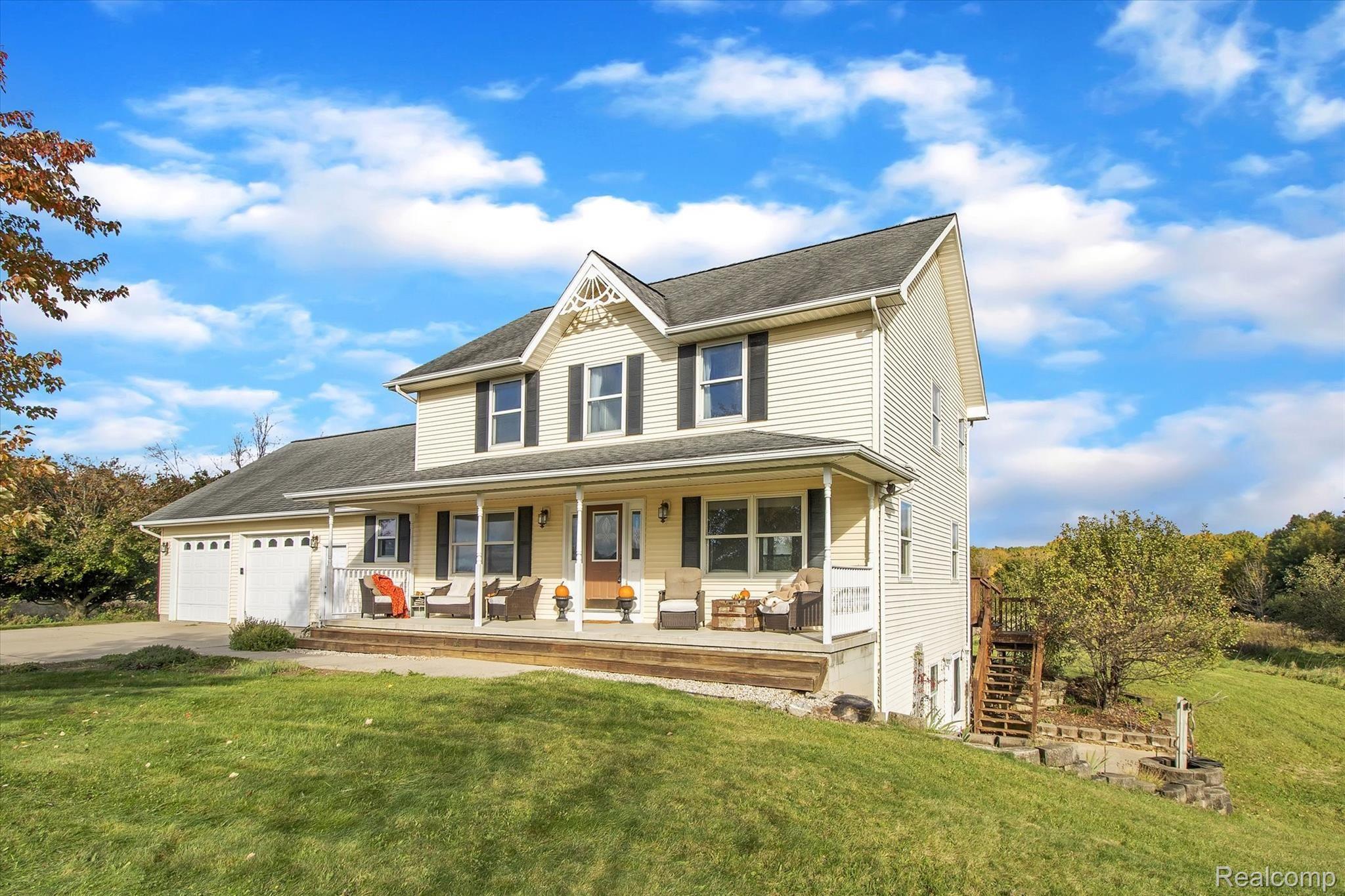 6350 Robb Road Fowlerville, MI 48836 - Photo 5 of 59 05-6350-Robb-Rd-WindowStill-Real-Estate-Photography-5.jpg