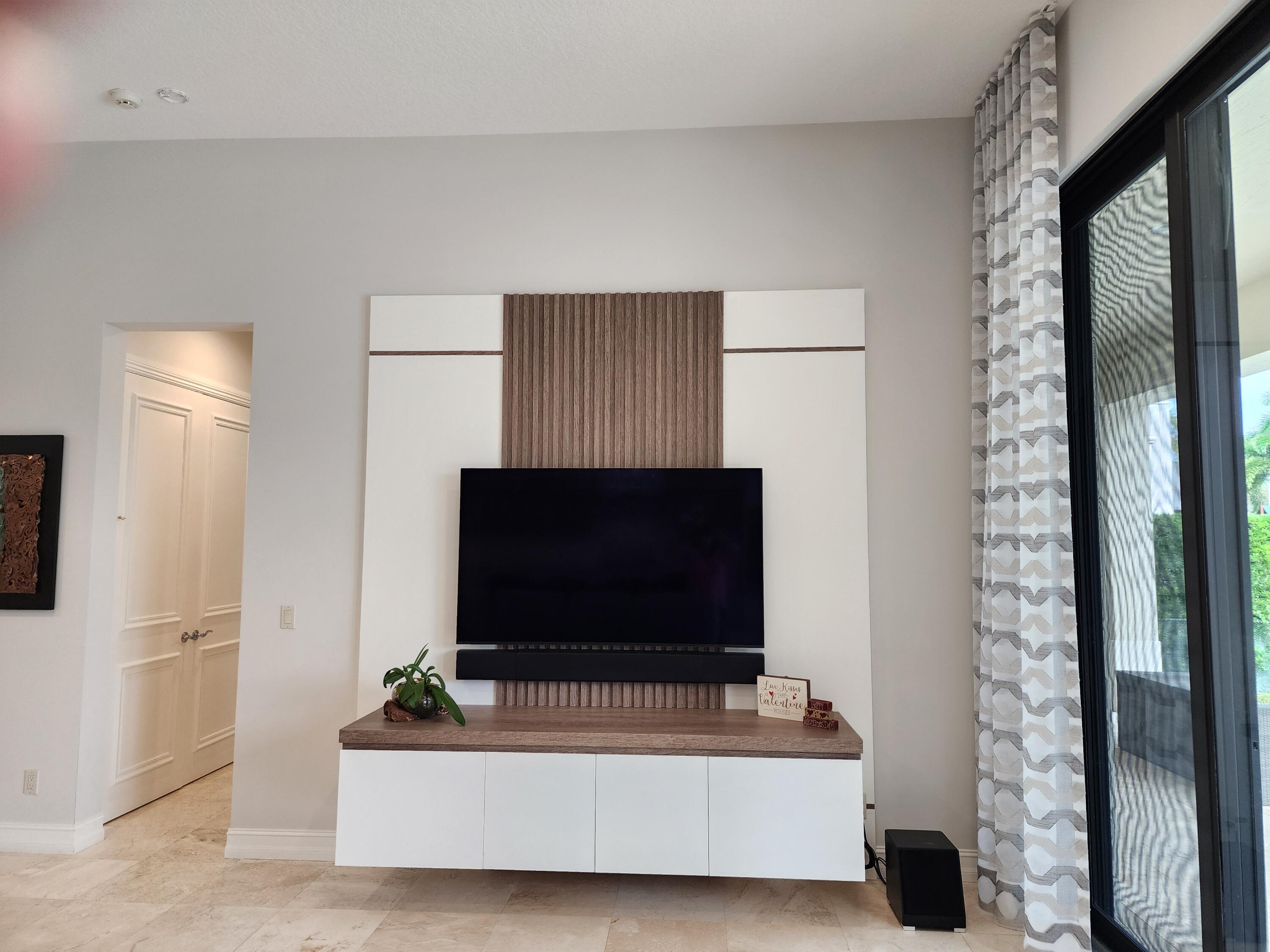 17752 Vecino Way Boca Raton, FL 33496 - Photo 7 of 86 Living Room