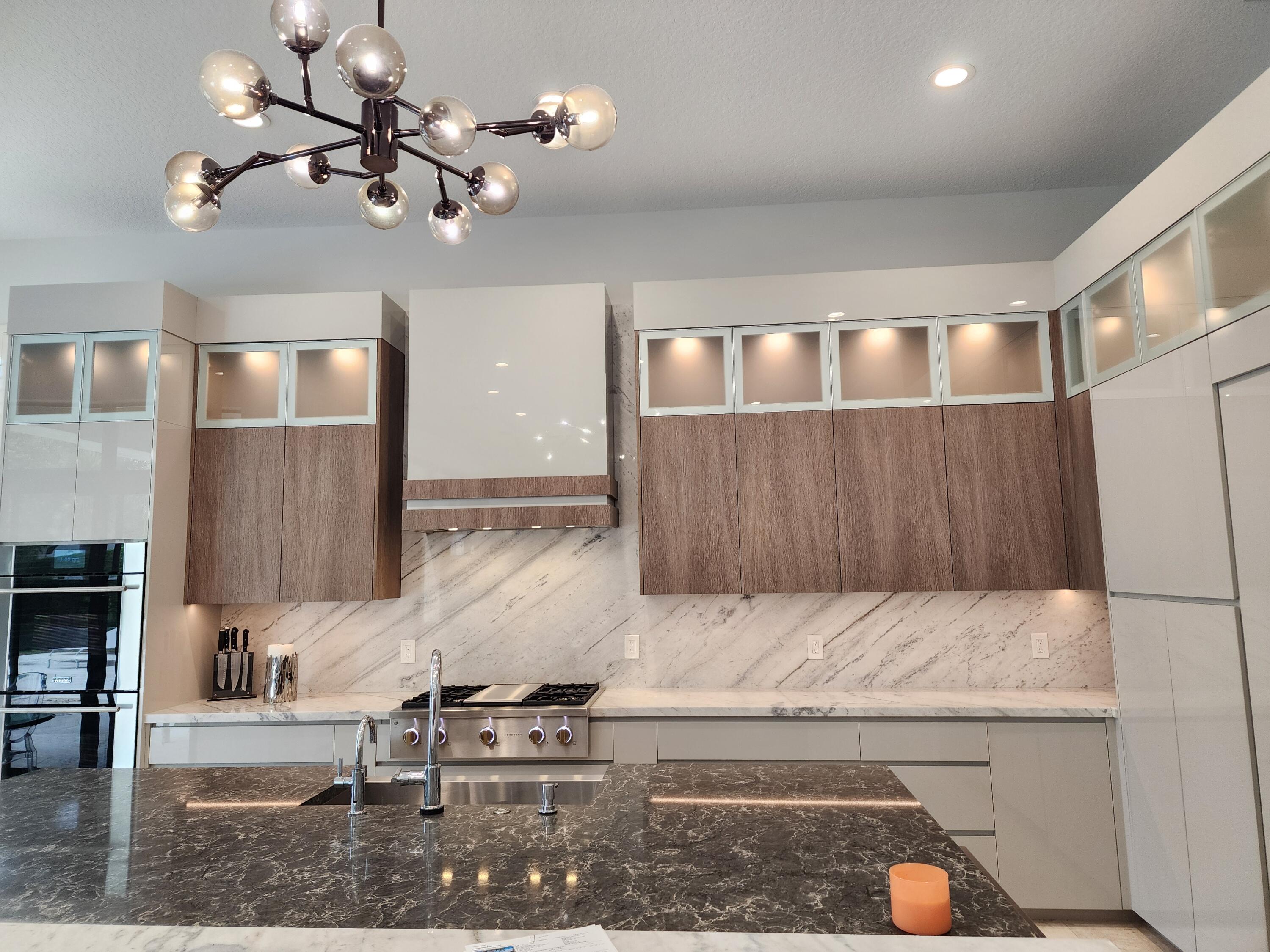 17752 Vecino Way Boca Raton, FL 33496 - Photo 10 of 86 Kitchen