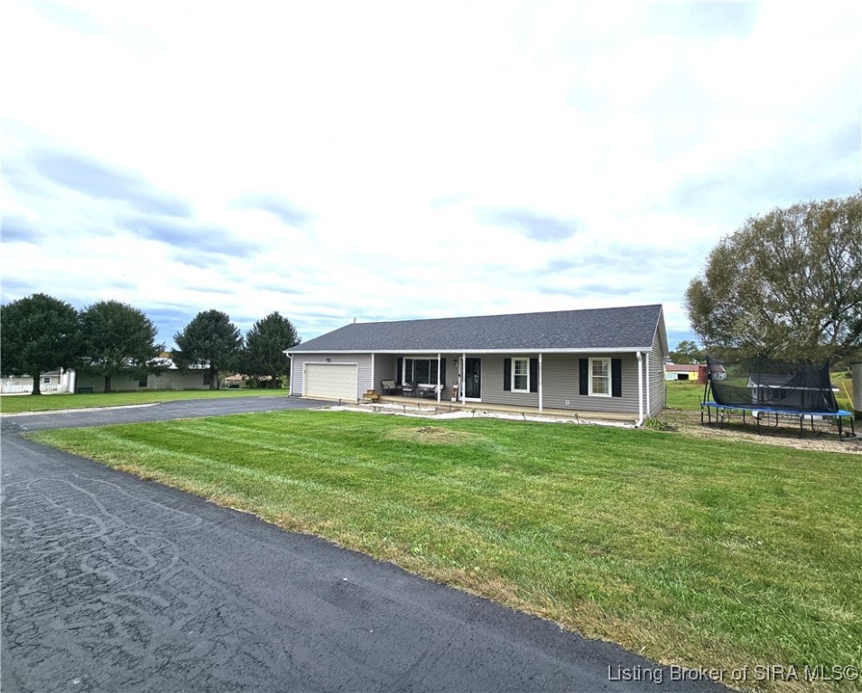 4565 Raymond Road Northeast Corydon, IN 47112 - Photo 3 of 37