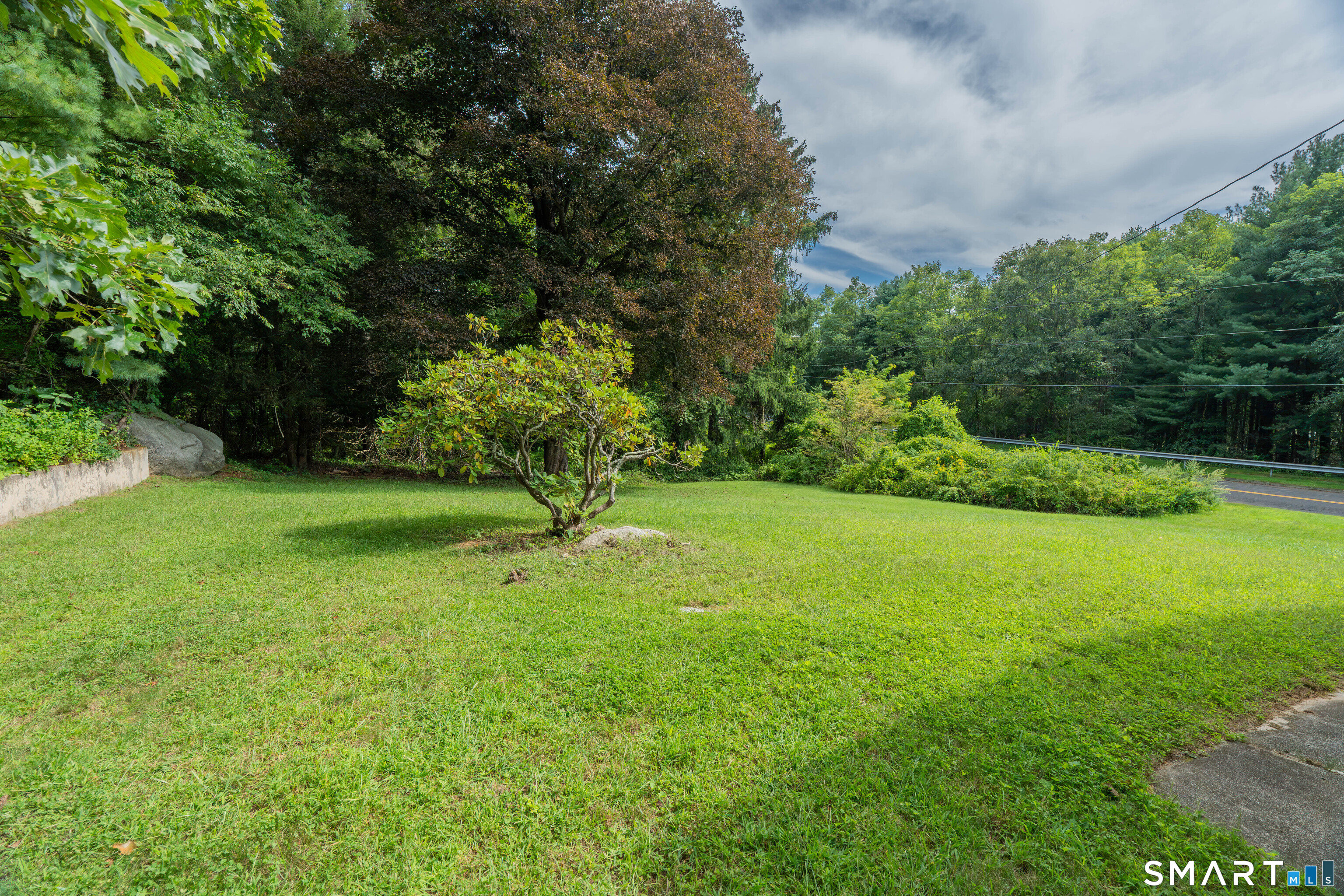 224 Lopus Road Beacon Falls, CT 06403 - Photo 19 of 28 Gallery Image 19