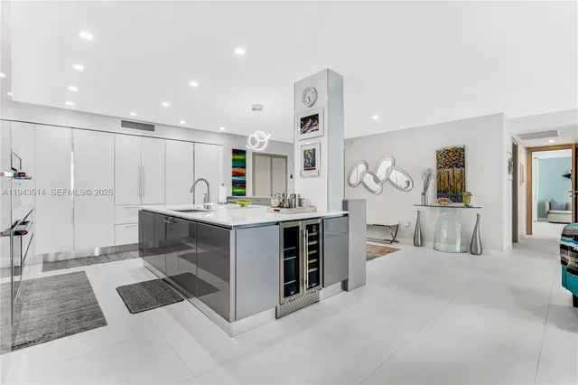 $2,395,000 | 10155 Collins Avenue, Unit 606, Bal Harbour, FL 33154