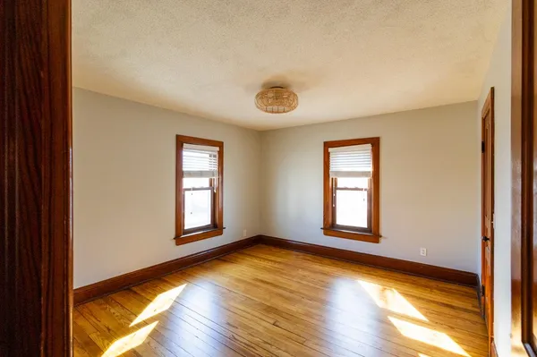 $494,900 | 210 South 6th Street, Mount Horeb, WI 53572