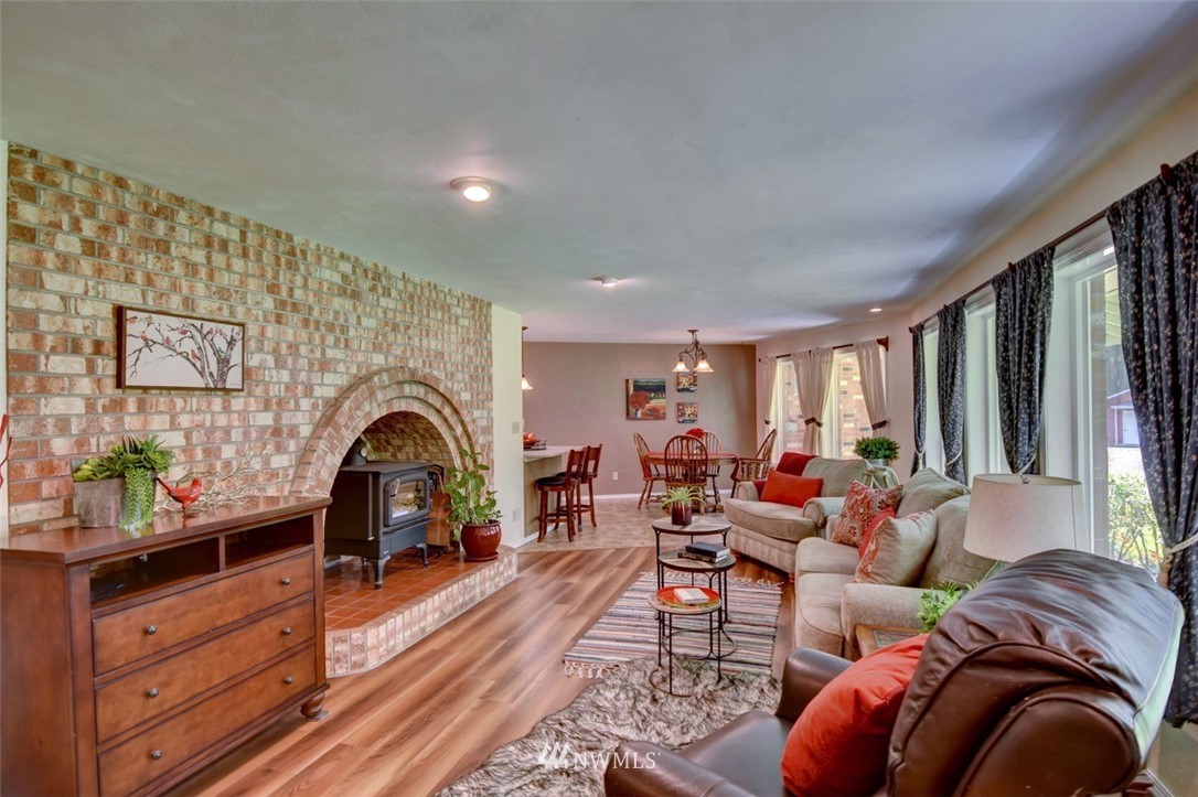 6544 Cedar Flats Road Southwest Olympia, WA 98512 - Photo 11 of 39 Gallery Image 11