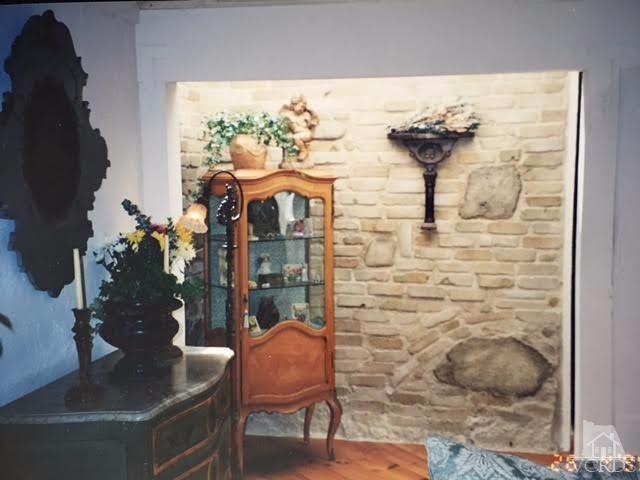 212 Dirt Road Lake Sherwood, CA 91361 - Photo 27 of 41 a balcony with table and chairs