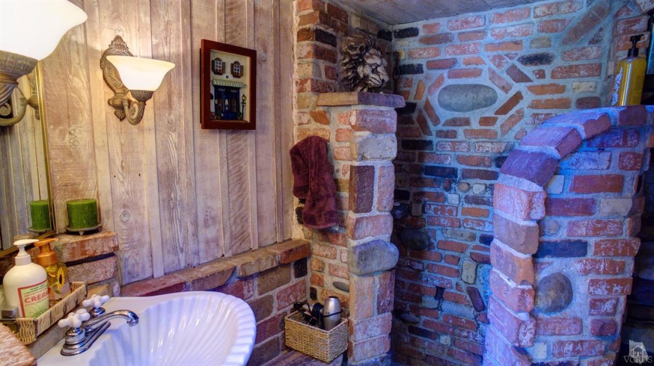 212 Dirt Road Lake Sherwood, CA 91361 - Photo 35 of 41