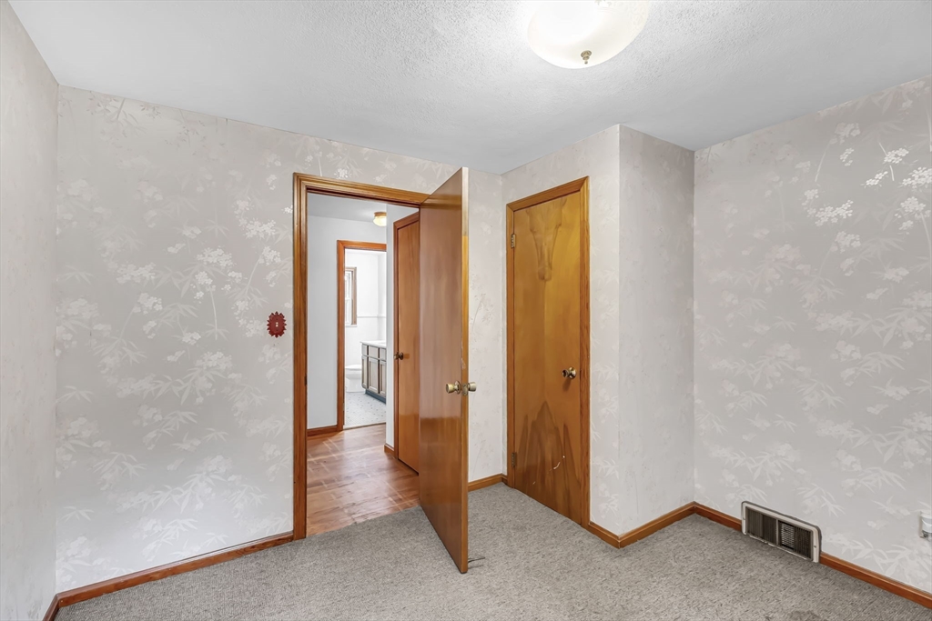 144 Lloyd Avenue Springfield, MA 01119 - Photo 20 of 37 Gallery Image 20