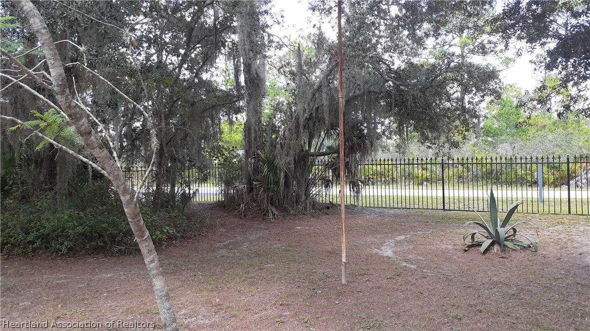 10710 Payne Road Sebring, FL 33875 - Photo 6 of 36 Gallery Image 6