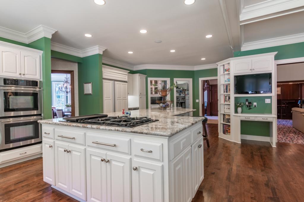 6519 Dakota Trail Edina, MN 55439 - Photo 11 of 31