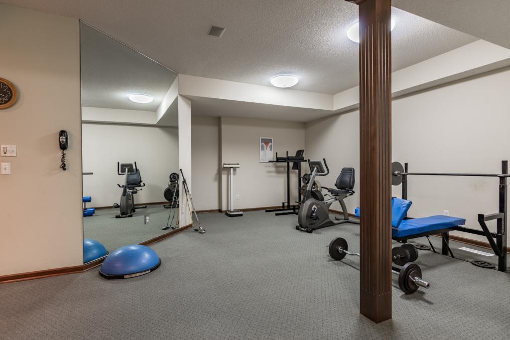 6519 Dakota Trail Edina, MN 55439 - Photo 21 of 31